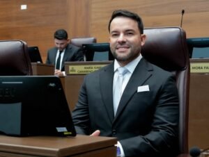 Gerald Bogantes es electo primer secretario de la Asamblea Legislativa