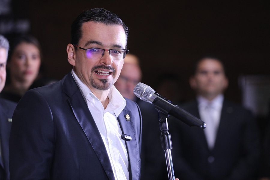Frente Amplio vota para presidencia legislativa por el PLN, su antiguo némesis