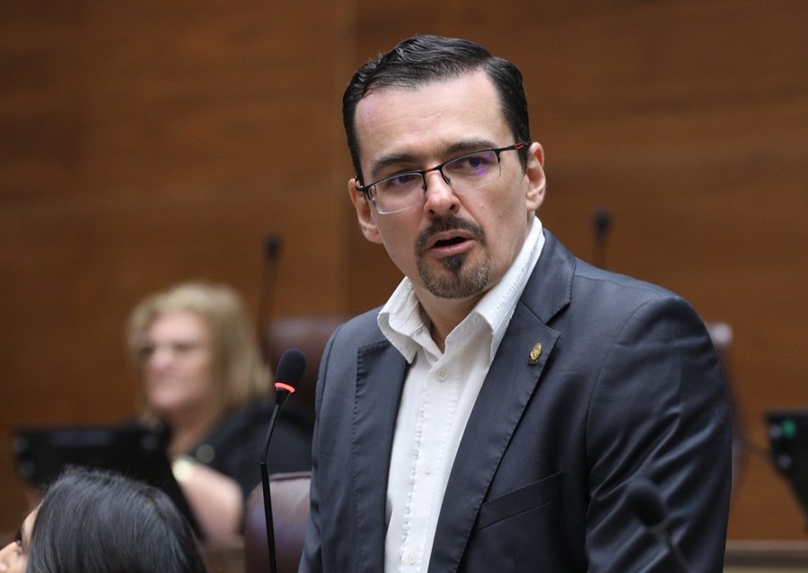 Frente Amplio prioriza lucha contra el crimen organizado, desigualdad y defensa de la educación en agenda legislativa