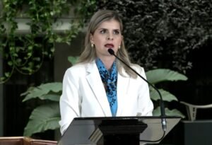 Laura Fernández sobre Janice Sandí: La señora se molestó, se acaloró y habló pasadita tono