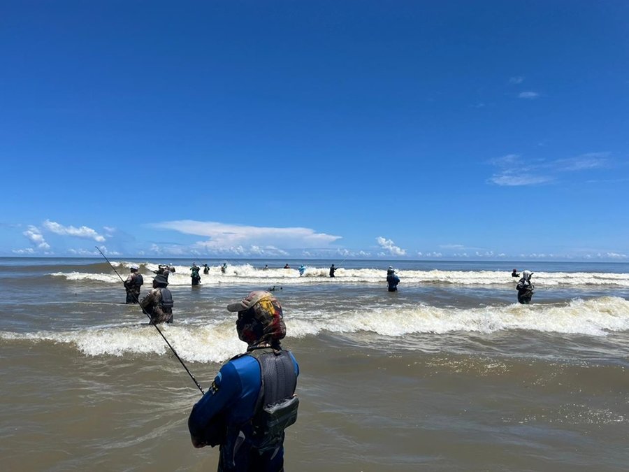 Cuando la pasión es una escuela para la vida: los clubes de pesca en Costa Rica