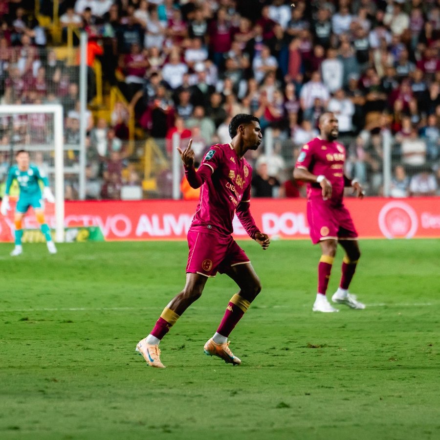 Saprissa anuncia sanción para Gerald Taylor