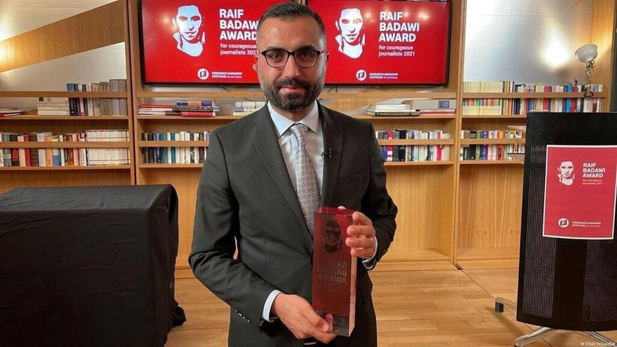 Turquía: inicio del juicio contra el periodista Alican Uludağ “por insultar al presidente”