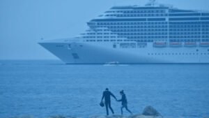 El turismo de masas en crucero, una creciente amenaza para la vida marina