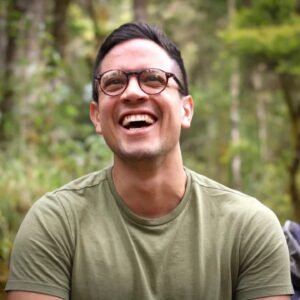 Tribunal absuelve a activista Juan Bautista Alfaro en juicio por difamación