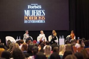 Líderes que inspiran: Mujeres Poderosas 2026 llega a Costa Rica para diseñar el futuro de la región