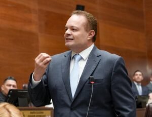 Gonzalo Ramírez asume presidencia de la Comisión de Seguridad y Narcotráfico