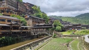 Cómo la preservación del patrimonio local en la Aldea Miao revitalizó la economía de toda una región de China