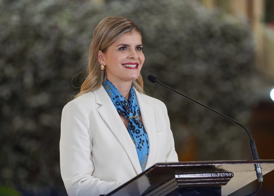 Aumenta apoyo a Laura Fernández y se posiciona ent
