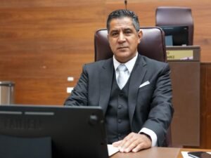 Nogui Acosta cuestiona entrega del ROP y advierte por impacto en los jóvenes