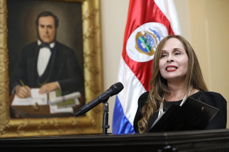 Yara Jiménez afirma que prefiere que se le digan presidente