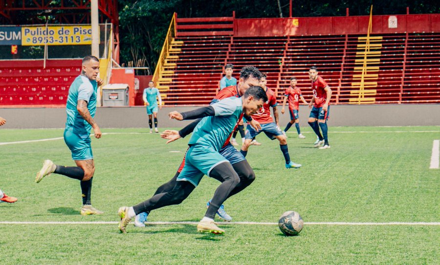 Campeón mexicano medirá el rendimiento de Alajuelense y Herediano antes de la Supercopa