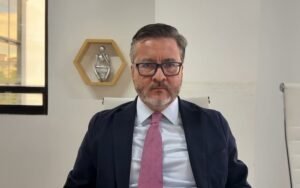 Pedro Muñoz plantea tres propuestas en beneficio de la economía costarricense