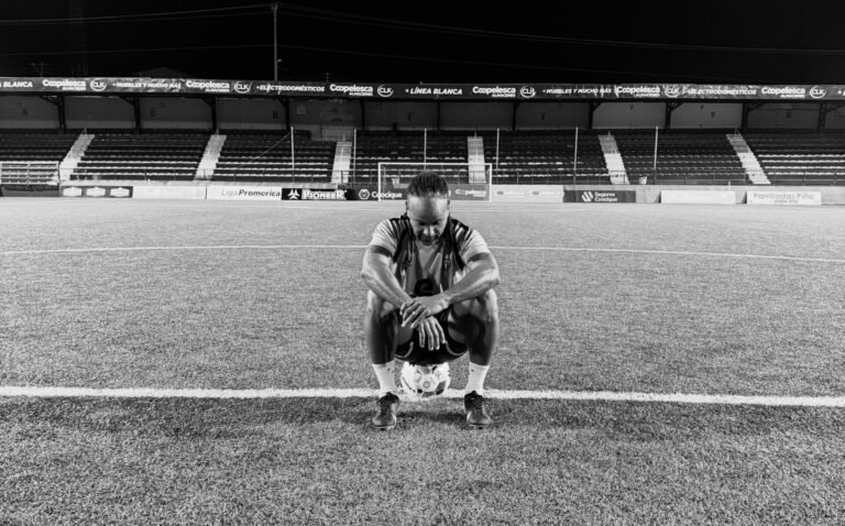 Jonathan McDonald es el goleador histórico de clásicos.