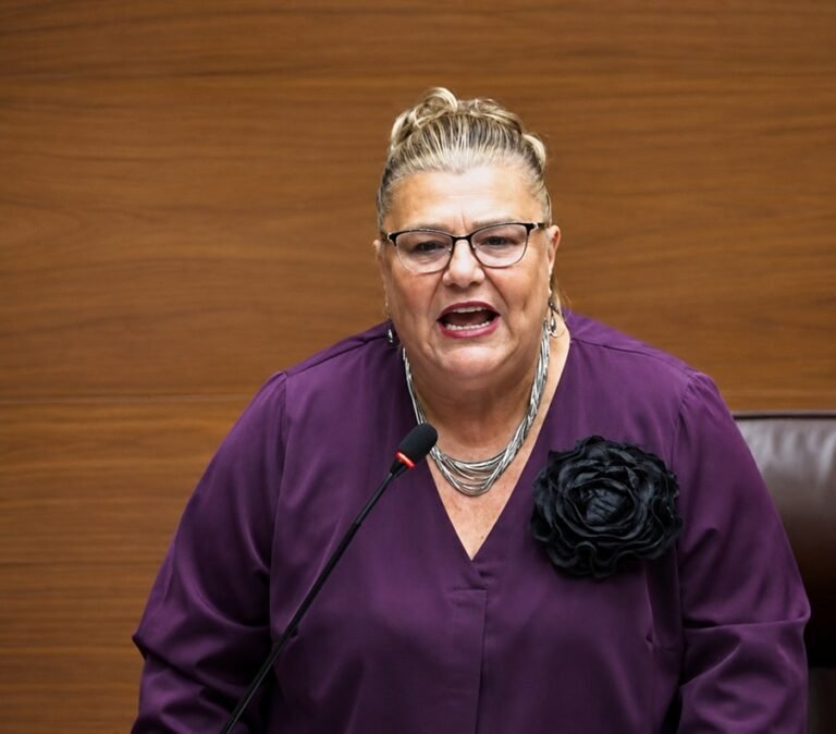 Kattia Calvo: No hay nada peor en la vida que un comunista progre democrático