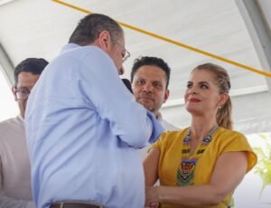 ENCUESTA: Laura Fernández y Rodrigo Chaves lideran valoración positiva de los costarricenses
