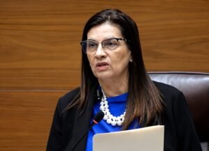 Marta Esquivel: Nuestra Constitución Política no crea una pensión para los expresidentes de la República