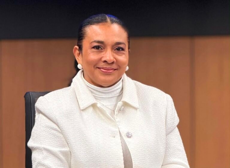 Diputada Guadamuz exige a la UCR investigar a profesor por insultos contra la presidenta Laura Fernández