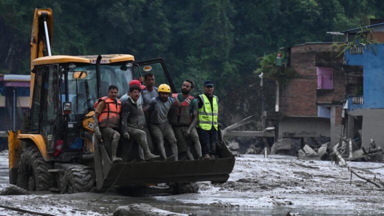 ¿Terremoto o colapso glaciar? Qué provocó la catástrofe en Nepal