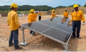 CEDET plantea modernizar la red eléctrica nacional frente al impacto del cambio climático