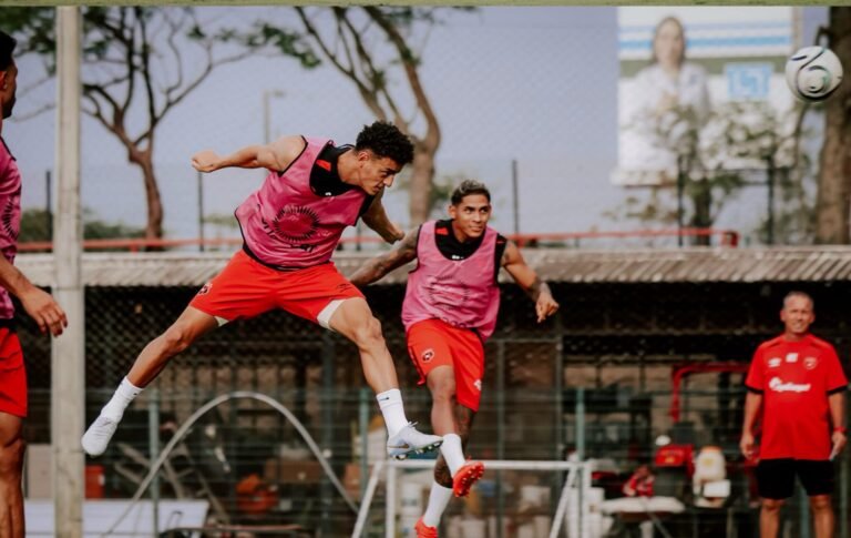 ¿Por qué Alajuelense necesita ganarle a Marathón y no conformarse con el empate?