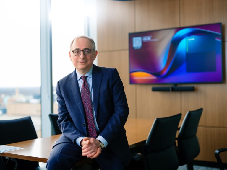 Konstantinos Lazaridis - Konstantinos Lazaridis, MD, Professor of Medicine in the Mayo Clinic College of Medicine and Science (MCCMS), and Gastroenterology and Clinical Genomics consultant. Asset takne for Executive Office and Board of Trustees (BOT) use.