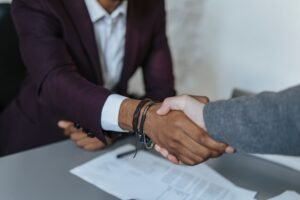 100 vacantes disponibles en servicio al cliente bilingüe en Belén de Heredia