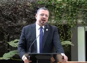 Chaves sobre defensa de Miguel Ángel Rodríguez al Poder Judicial: “¿Ahora lo compraron?”