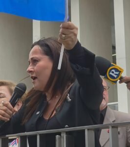 Diana Murillo: Si no pudimos resolverlo entre las paredes de este edificio de concreto, lo vamos a resolver en la calle