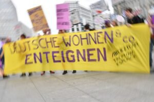 Berlín: Izquierda, Verdes y SPD quieren expropiar 160.000 viviendas