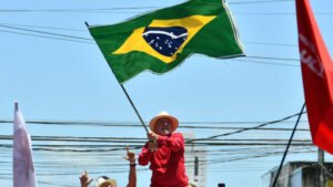 Brasil: Lula denuncia restricciones de Meta en redes sociales antes del balotaje
