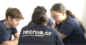 130 becas abren acceso a formación técnica para personas de la GAM