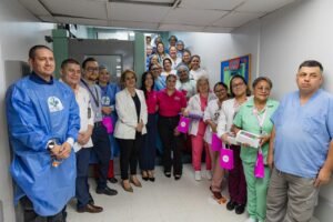 Hospital San Juan de Dios cuenta con nuevas sillas en la sala de espera de la Unidad de Quimioterapia