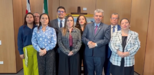 PLN: Seguimos en pie de lucha por la educación pública de nuestro país