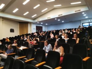 100 médicas actualizan conocimientos sobre salud femenina y autocuidado