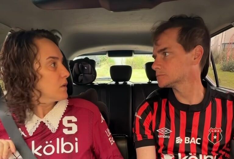 Jero Freixas y Jose de Cabo ponen a Alajuelense en una curiosa decisión sobre su bebé