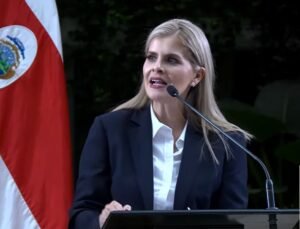 Laura Fernández: Todos esos narcotraficantes que andan disfrazándose de empresarios van a ir a parar al CACCO