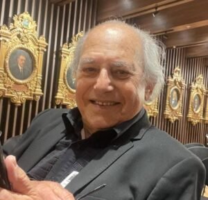 Leonardo Perucci sale en defensa de bailarín José Daniel Marenco: “Víctima del fascismo criollo”