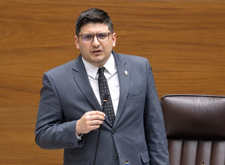 Salvador Padilla acusa a Pueblo Soberano de plagiar un proyecto del PLN