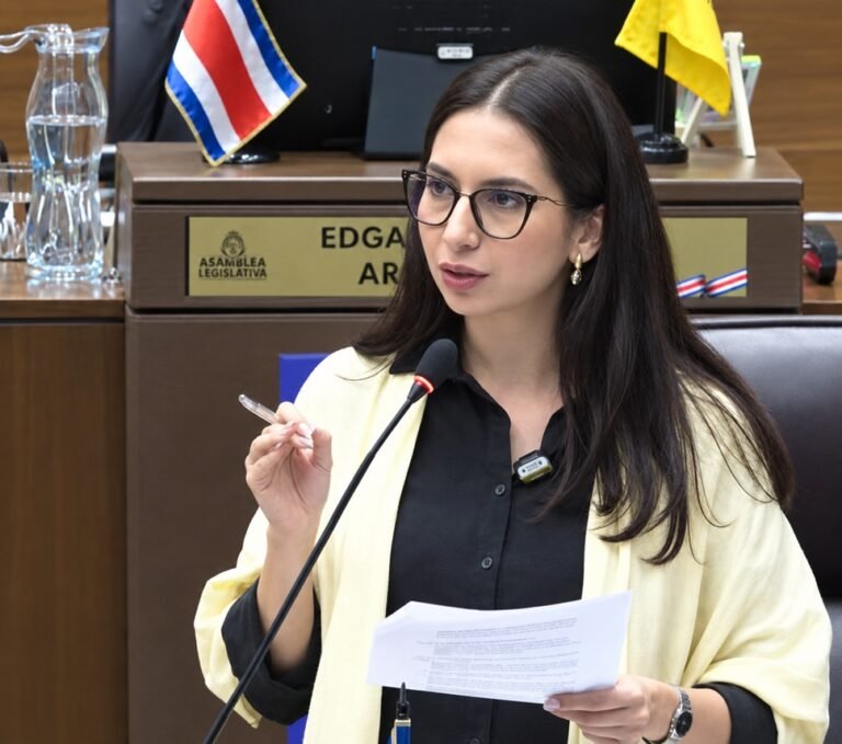 Sigrid Segura señala que el TSE investiga a Pueblo Soberano por “irregularidades financieras”