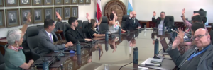 UCR defiende libertad de cátedra tras cuestionamientos por uso de imagen de Laura Fernández en actividad académica